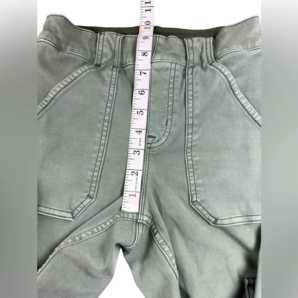 SPANX Stretch Twill Ankle Cargo Pant in Washed Green Size S petite - Picture 9 of 9